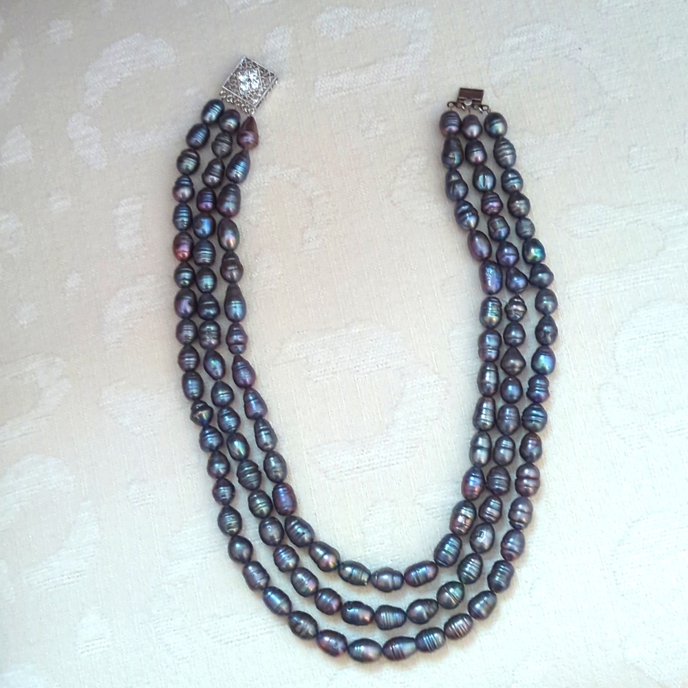 Baroque Natural Pearl Necklace from Thailand